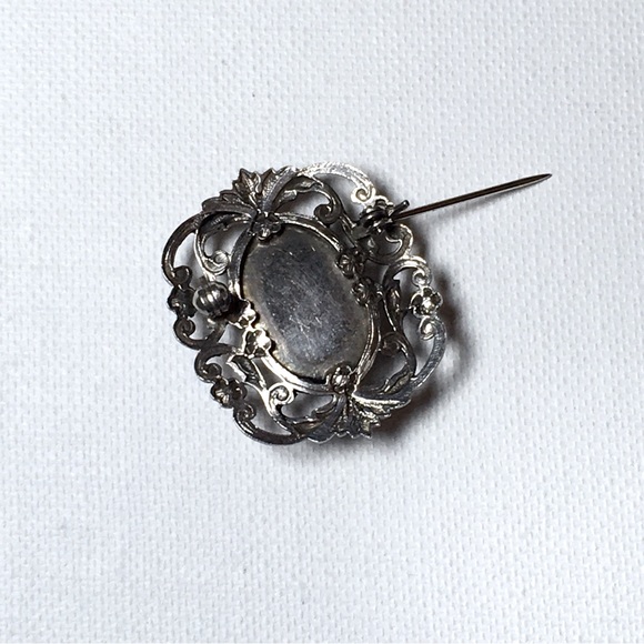 Vintage Silver Brooch Pin Hand-painted Flower On Oval Porcelain Insert - Picture 4 of 5